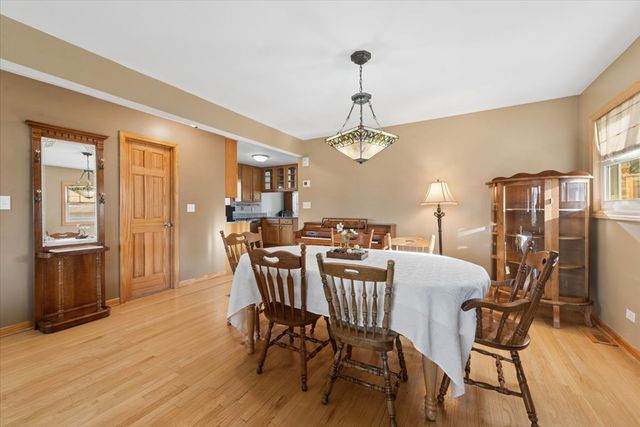 3810 Emerson Drive, Schiller Park, IL 60176