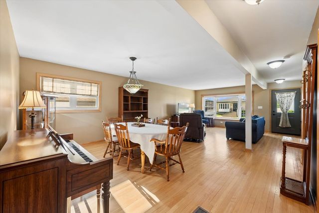 3810 Emerson Drive, Schiller Park, IL 60176