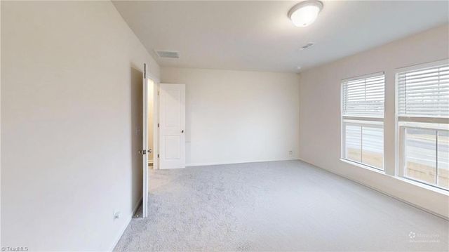 3715 Feltham Lane, Jamestown, NC 27282