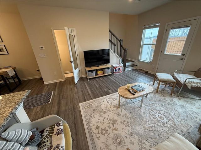 3715 Feltham Lane, Jamestown, NC 27282