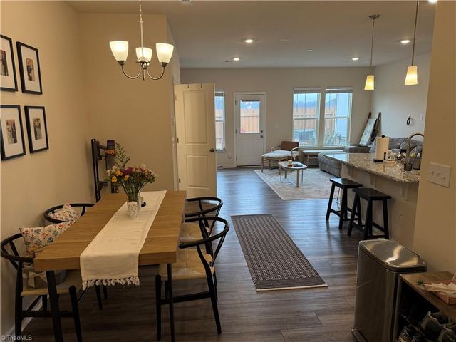 3715 Feltham Lane, Jamestown, NC 27282