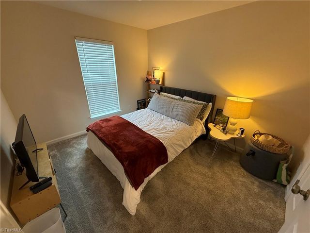 3715 Feltham Lane, Jamestown, NC 27282