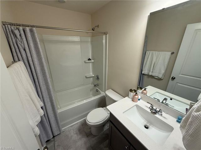 3715 Feltham Lane, Jamestown, NC 27282