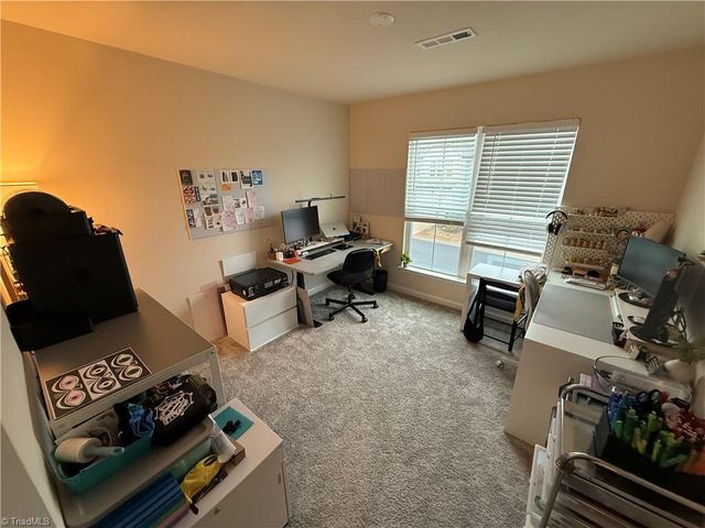 3715 Feltham Lane, Jamestown, NC 27282