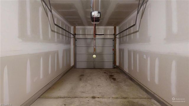 3715 Feltham Lane, Jamestown, NC 27282