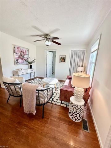 8 Bethel RD, Newport News, VA 23608