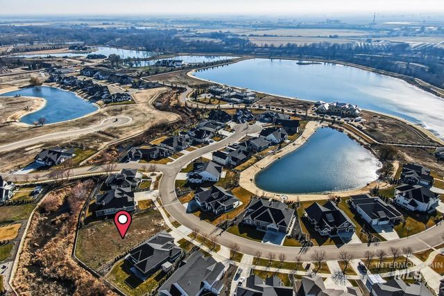 6735 Trinity Creek Ln, Star, ID 83669