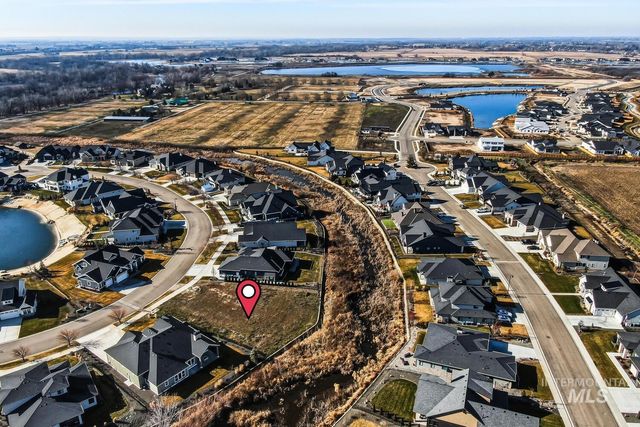 6735 Trinity Creek Ln, Star, ID 83669