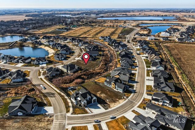 6735 Trinity Creek Ln, Star, ID 83669