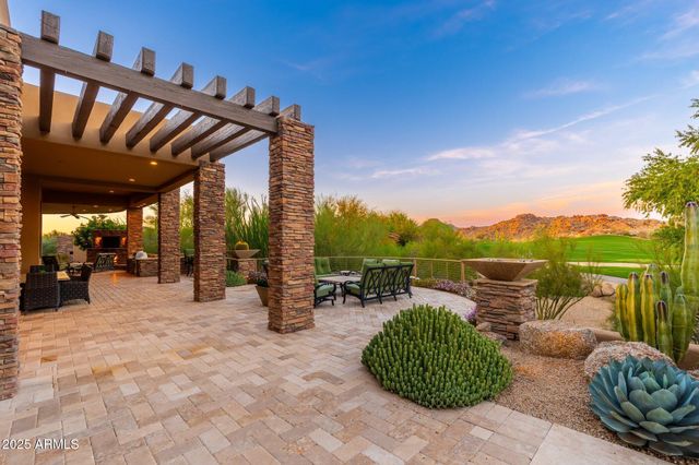 10267 E CINDER CONE Trail, Scottsdale, AZ 85262