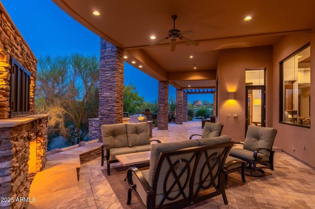 10267 E CINDER CONE Trail, Scottsdale, AZ 85262