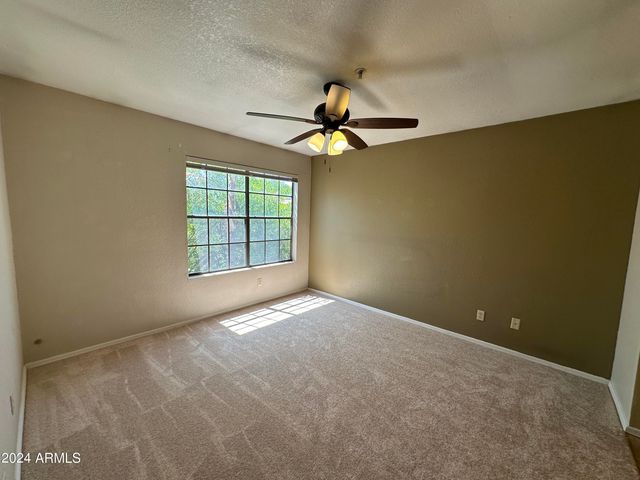 5950 N 78TH Street 243, Scottsdale, AZ 85250