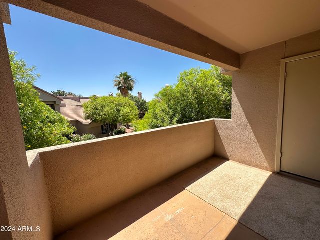 5950 N 78TH Street 243, Scottsdale, AZ 85250