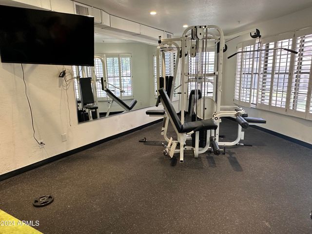 5950 N 78TH Street 243, Scottsdale, AZ 85250