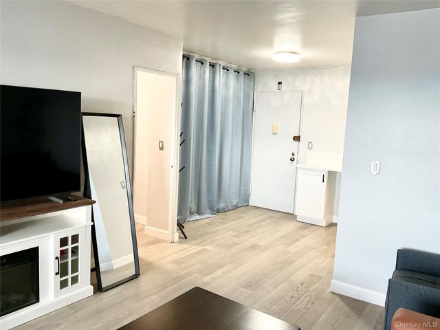 5800 Arlington Avenue 15P, Bronx, NY 10471