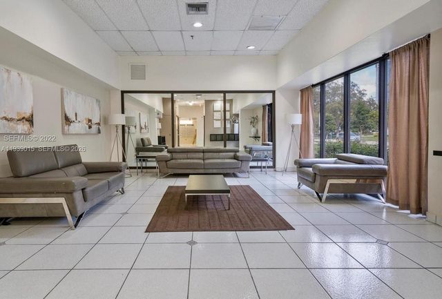 17500 N Bay Rd S707, Sunny Isles Beach, FL 33160