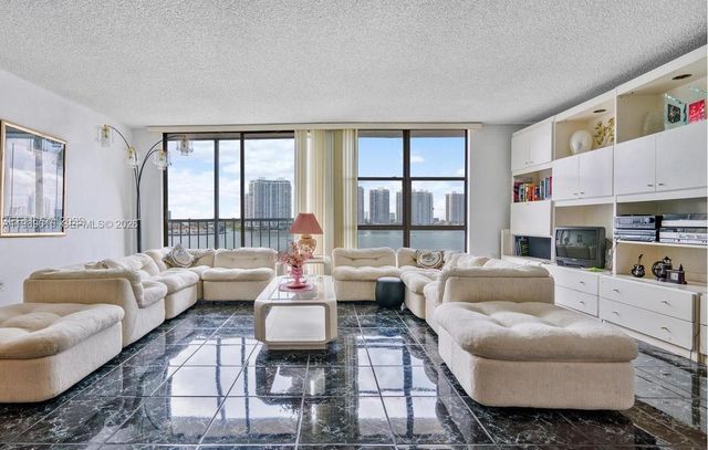 17500 N Bay Rd S707, Sunny Isles Beach, FL 33160