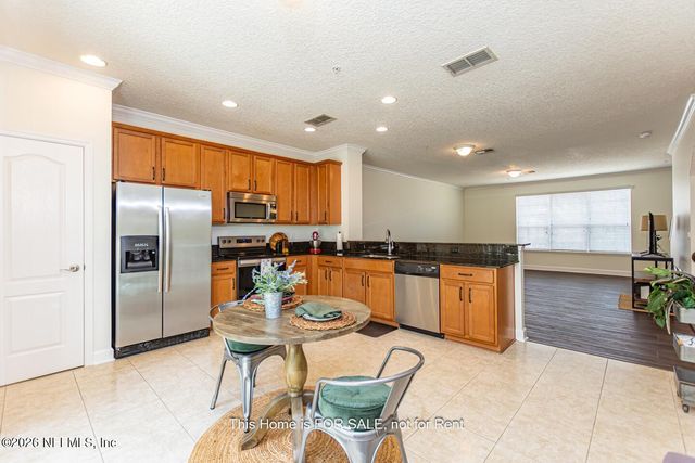 4401 ELLIPSE Drive, Jacksonville, FL 32246