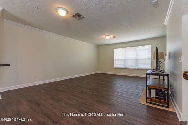 4401 ELLIPSE Drive, Jacksonville, FL 32246