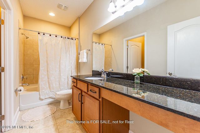 4401 ELLIPSE Drive, Jacksonville, FL 32246