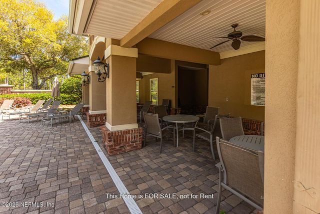 4401 ELLIPSE Drive, Jacksonville, FL 32246