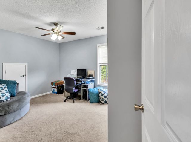 2636 Denver Ct, Clarksville, TN 37040