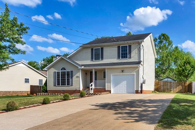 2636 Denver Ct, Clarksville, TN 37040