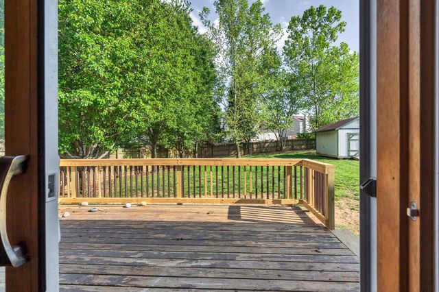2636 Denver Ct, Clarksville, TN 37040
