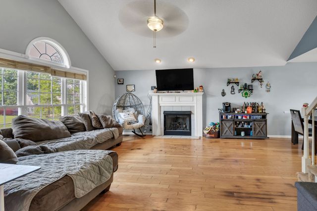 2636 Denver Ct, Clarksville, TN 37040