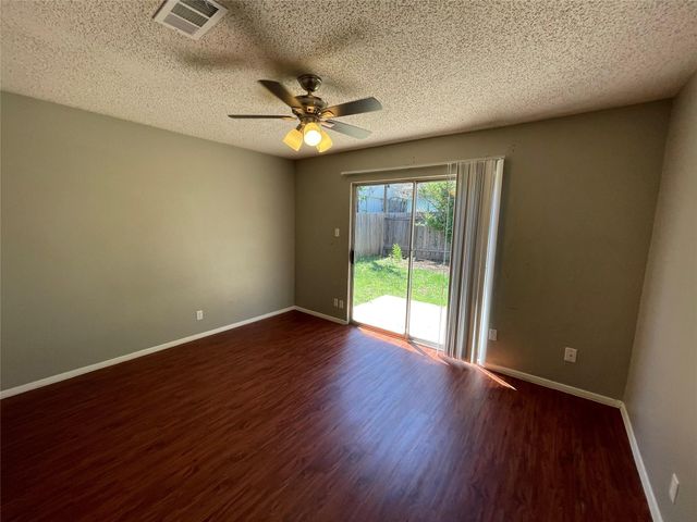 7214 Lilac LN B, Austin, TX 78745