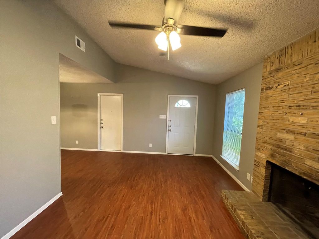 7214 Lilac LN B, Austin, TX 78745