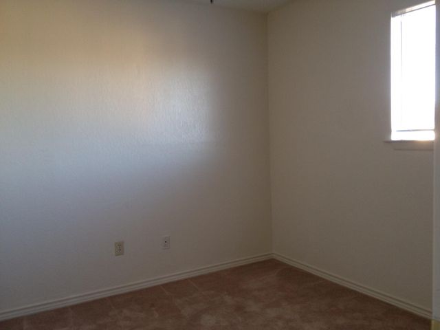 232 Craddock Ave, San Marcos, TX 78666