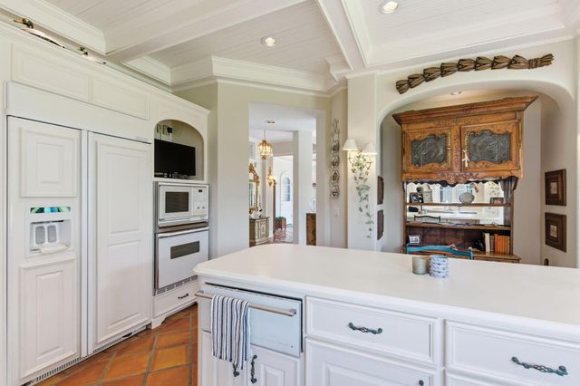 5722 S Castlebay Drive, Springfield, MO 65809