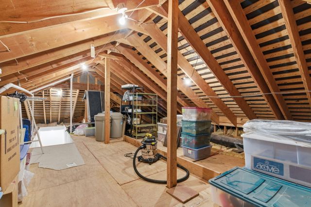 5722 S Castlebay Drive, Springfield, MO 65809