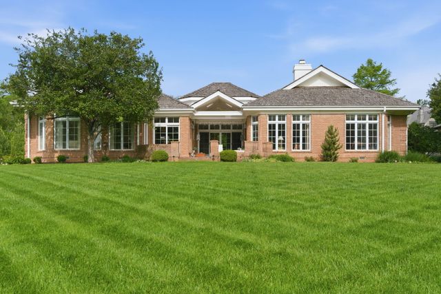 5722 S Castlebay Drive, Springfield, MO 65809