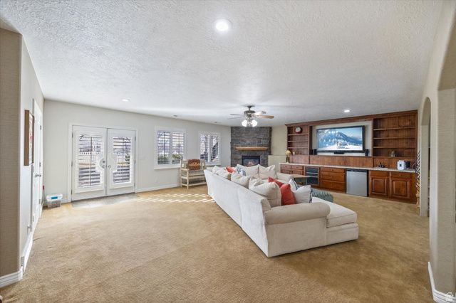 5537 W KENSINGTON CIR, Highland, UT 84003