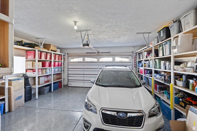 5537 W KENSINGTON CIR, Highland, UT 84003