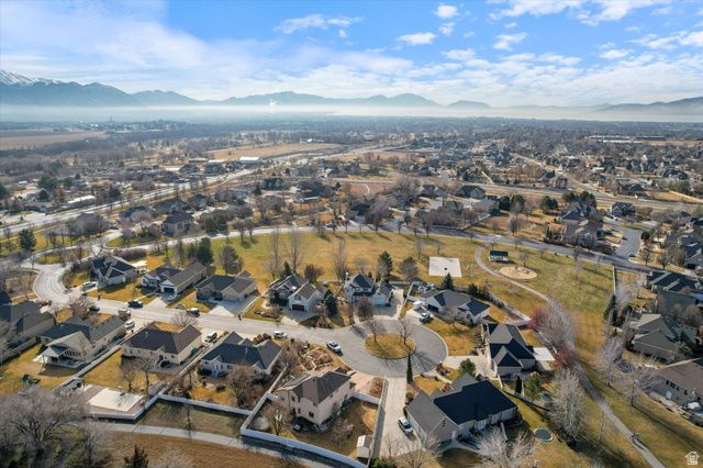 5537 W KENSINGTON CIR, Highland, UT 84003