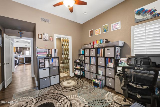 9737 E SAN SALVADOR Drive, Scottsdale, AZ 85258