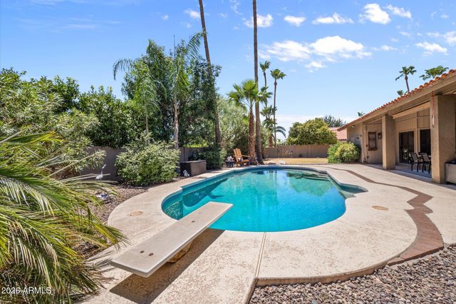 9737 E SAN SALVADOR Drive, Scottsdale, AZ 85258