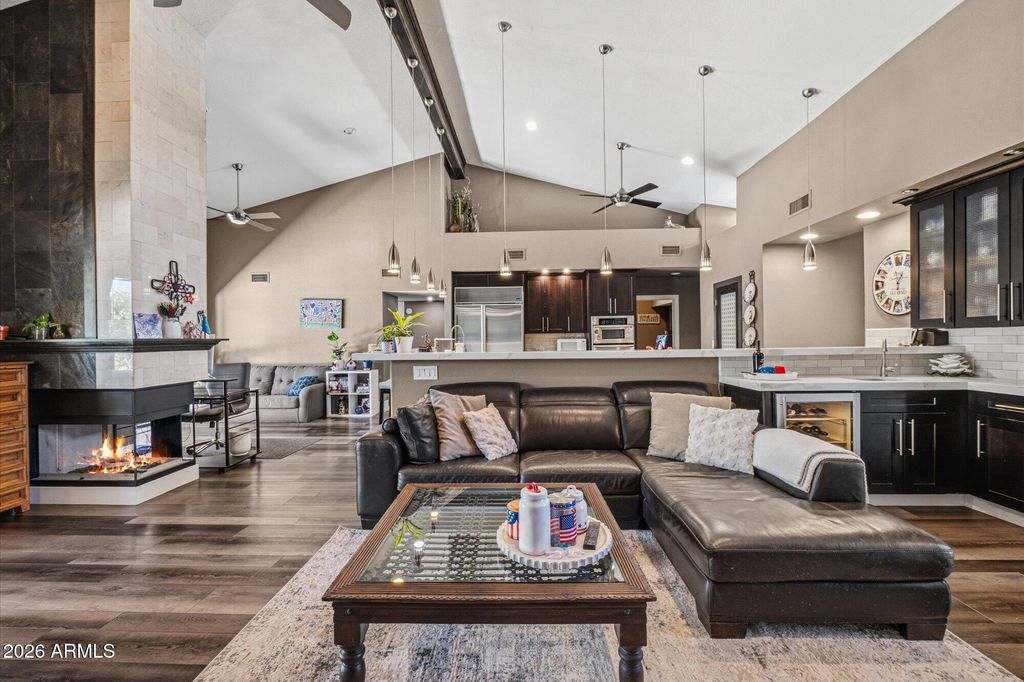 9737 E SAN SALVADOR Drive, Scottsdale, AZ 85258 — photo 2