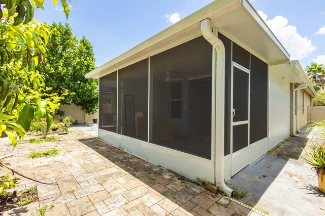 7557 AZALEA COVE CIRCLE, Orlando, FL 32807