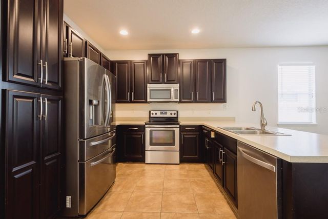 7557 AZALEA COVE CIRCLE, Orlando, FL 32807