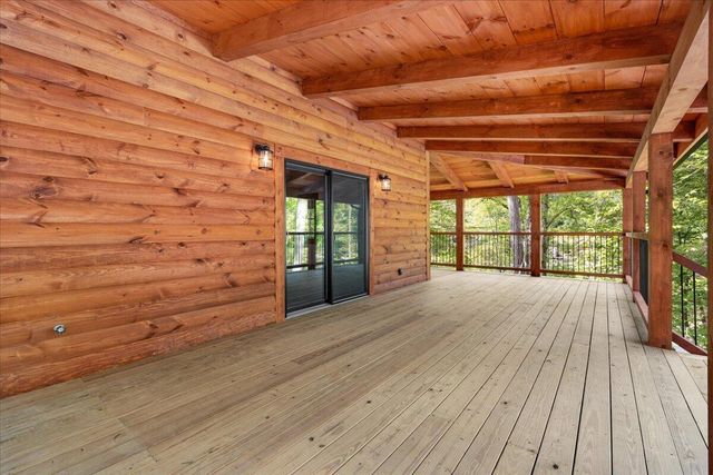 151 Valley Way, Campton, KY 41301