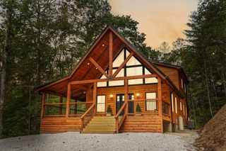 151 Valley Way, Campton, KY 41301