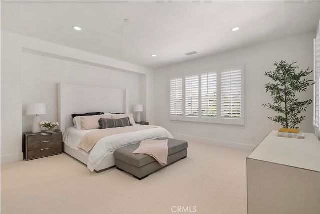 117 Andirons, Irvine, CA 92602