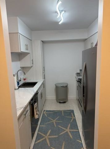 100 Rosemary Way 322, Needham, MA 02494