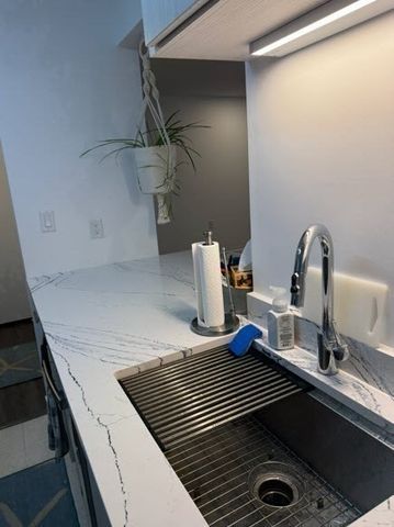 100 Rosemary Way 322, Needham, MA 02494