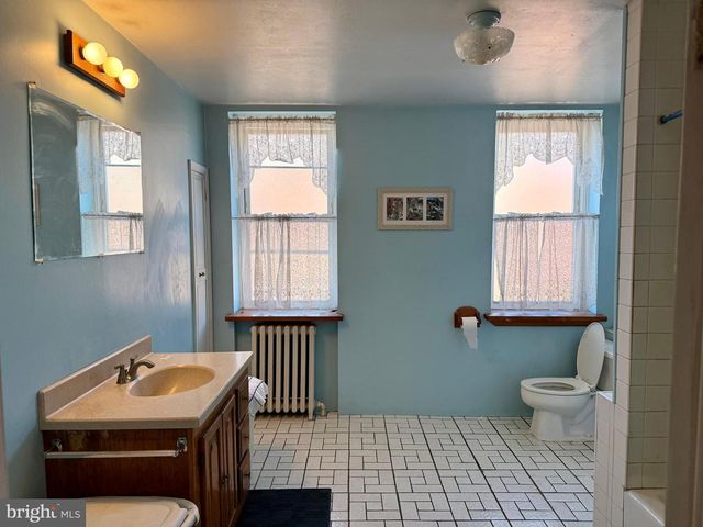 2714 E INDIANA AVE, Philadelphia, PA 19134