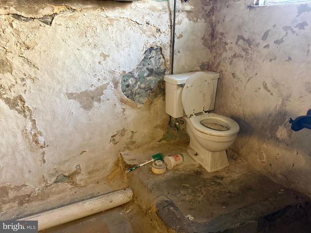 2714 E INDIANA AVE, Philadelphia, PA 19134